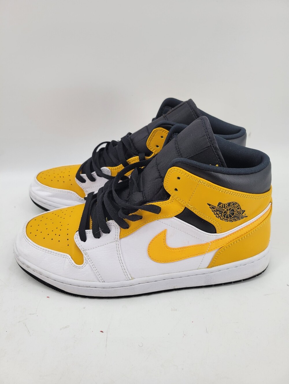 Air Jordan 1 Mid 'University Gold' sneakers vibrant yellow white leather Sz 12